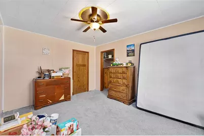 W9663 Kington Road, Thorp, WI 54771 - Photo 16