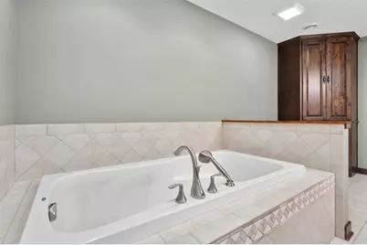 4274 Mill Ridge Circle #4, Eau Claire, WI 54703 - Photo 32