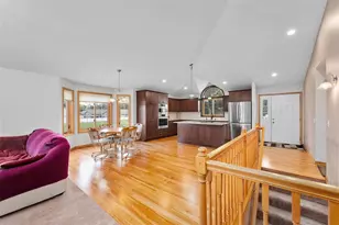 4274 Mill Ridge Cir, Eau Claire, WI 54703 - Photo 14