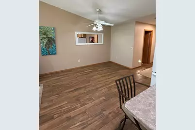 4222 W Robin Meadows Lane, Eau Claire, WI 54701 - Photo 4