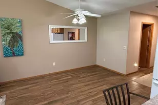 4222 W Robin Meadows Ln, Eau Claire, WI 54701 - Photo 4