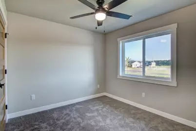 6804 Buck Tail Drive, Altoona, WI 54720 - Photo 16