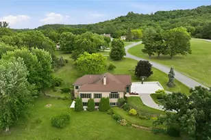 W2328 Highland Dr, Durand, WI 54736 - Photo 6