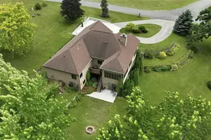 W2328 Highland Dr, Durand, WI 54736 - Photo 4