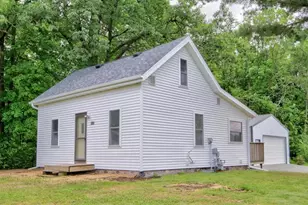 809 South St, Cornell, WI 54732 - Photo 2