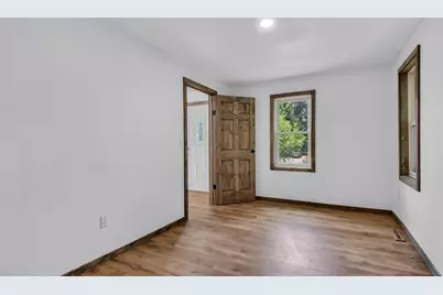 809 South Street, Cornell, WI 54732 - Photo 12