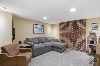 1902 Hogeboom Avenue, Eau Claire, WI 54701 - Photo 20