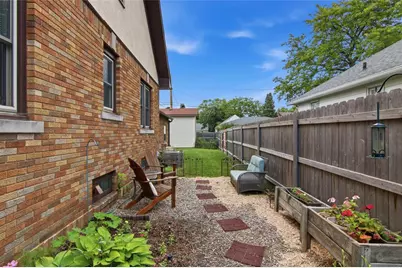 1902 Hogeboom Avenue, Eau Claire, WI 54701 - Photo 28