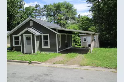 719 E 2nd Street, Ladysmith, WI 54848 - Photo 2