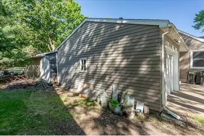 861 Hopwood Avenue, Menomonie, WI 54751 - Photo 34