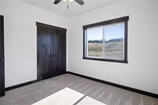 3335 Sunflower Ln, Eau Claire, WI 54703 - Photo 6