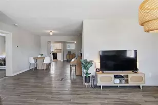 115 S Prairie St, Chippewa Falls, WI 54729 - Photo 6
