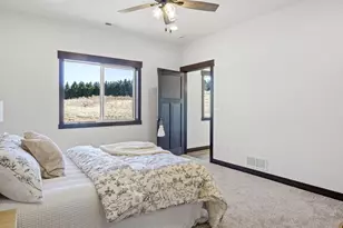 3351 Sunflower Ln, Eau Claire, WI 54703 - Photo 14