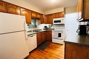 2706 Sherman St, Eau Claire, WI 54701 - Photo 4