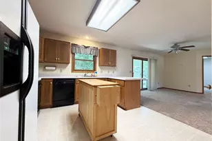 1400 Berdan St, Cumberland, WI 54829 - Photo 4