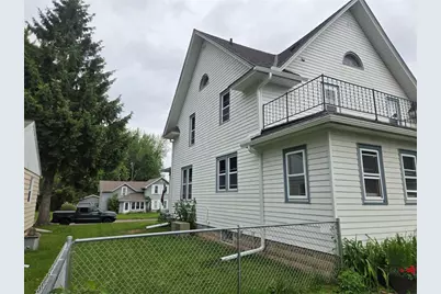 228 E Washington Avenue, Fall Creek, WI 54742 - Photo 4