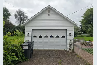 228 E Washington Avenue, Fall Creek, WI 54742 - Photo 40