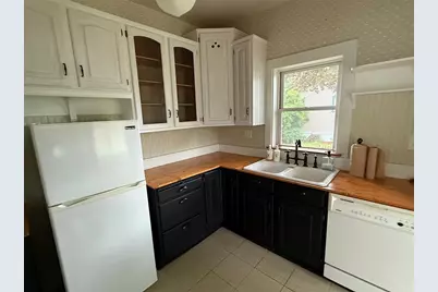 1524 Highland Avenue, Eau Claire, WI 54701 - Photo 10