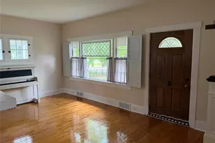 1524 Highland Ave, Eau Claire, WI 54701 - Photo 4