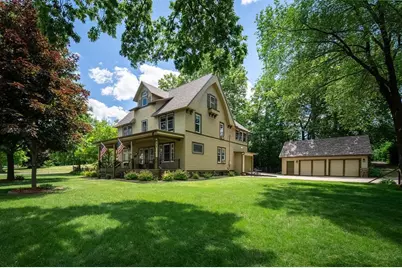 410 Superior Street, Chippewa Falls, WI 54729 - Photo 2