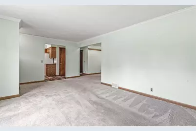 1535 Howard Avenue, Eau Claire, WI 54703 - Photo 12