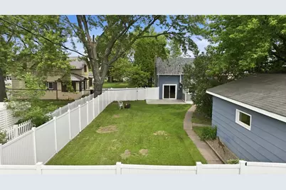209 Vine Street, Spooner, WI 54801 - Photo 4
