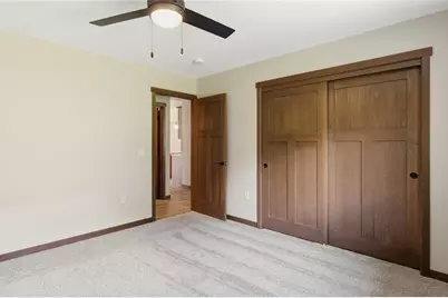 1321 Carpenter Avenue, Eau Claire, WI 54703 - Photo 30