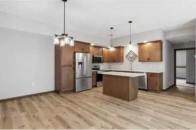 1321 Carpenter Avenue, Eau Claire, WI 54703 - Photo 10