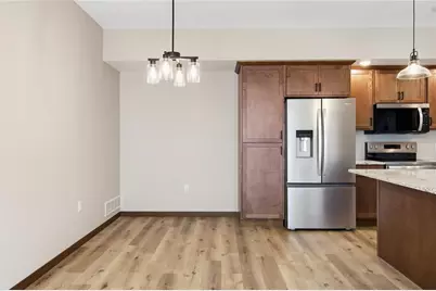 1321 Carpenter Avenue, Eau Claire, WI 54703 - Photo 16
