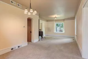 520 12th St, Menomonie, WI 54751 - Photo 10