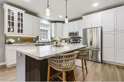 4523 Village Oaks Circle, Eau Claire, WI 54701 - Photo 8