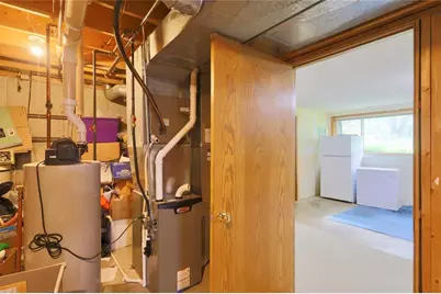 2725 Diane Lane, Eau Claire, WI 54703 - Photo 34