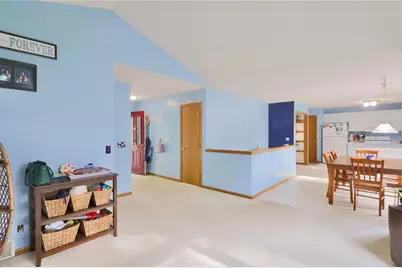 2725 Diane Lane, Eau Claire, WI 54703 - Photo 10