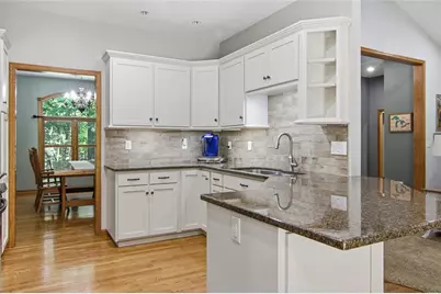 W245 Woodridge Drive, Eau Claire, WI 54701 - Photo 10