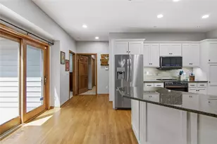 W245 Woodridge Dr, Eau Claire, WI 54701 - Photo 8