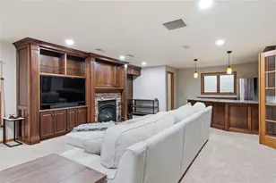 W245 Woodridge Dr, Eau Claire, WI 54701 - Photo 44