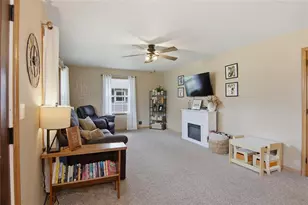 3027 Saturn Ave, Eau Claire, WI 54703 - Photo 2