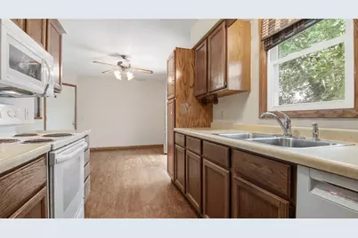 1413 Raedel Road, Eau Claire, WI 54703 - Photo 12