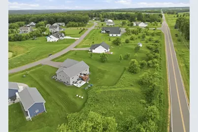 8777 S Cottonwood Circle, Eau Claire, WI 54701 - Photo 38