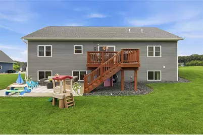 8777 S Cottonwood Circle, Eau Claire, WI 54701 - Photo 32