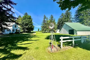 N3236 Nelson Rd, Stockholm, WI 54769 - Photo 4
