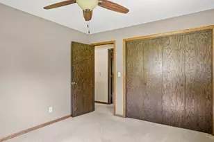 1811 Grandview Dr, Eau Claire, WI 54703 - Photo 34