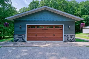 200 Ridgewood Dr, Cornell, WI 54732 - Photo 8