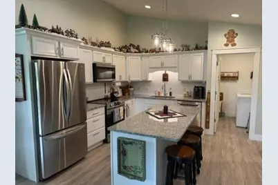 4867 Field Crest Lane, Eau Claire, WI 54701 - Photo 4