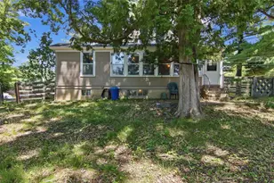 1001 13th St, Menomonie, WI 54751 - Photo 32
