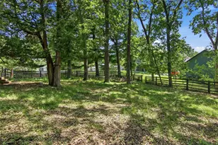 1001 13th St, Menomonie, WI 54751 - Photo 34