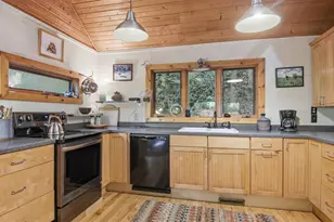 N44681 Hawkenson Valley Rd, Eleva, WI 54738 - Photo 10