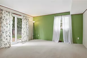 212 Country Club Ln, Altoona, WI 54720 - Photo 16