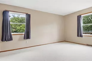 212 Country Club Ln, Altoona, WI 54720 - Photo 20