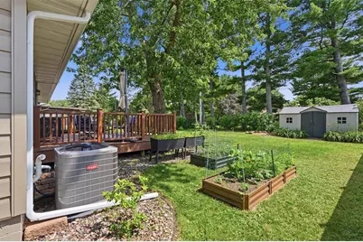 2129 E Lexington Boulevard, Eau Claire, WI 54701 - Photo 30